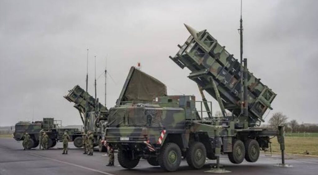 Ukraine : Trump autorise la production de missiles Patriot par Kiev